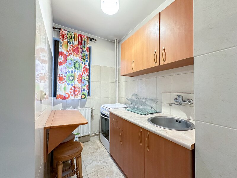 Obor Garsoniera gata de mutat! Metrou Obor la 12 minute. Sos. Colentina 29